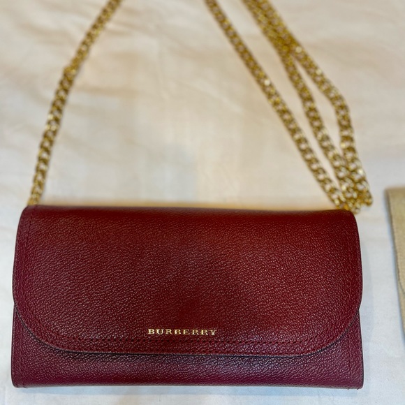Burberry Henley Wallet on Chain Leather - Picture 2 of 4